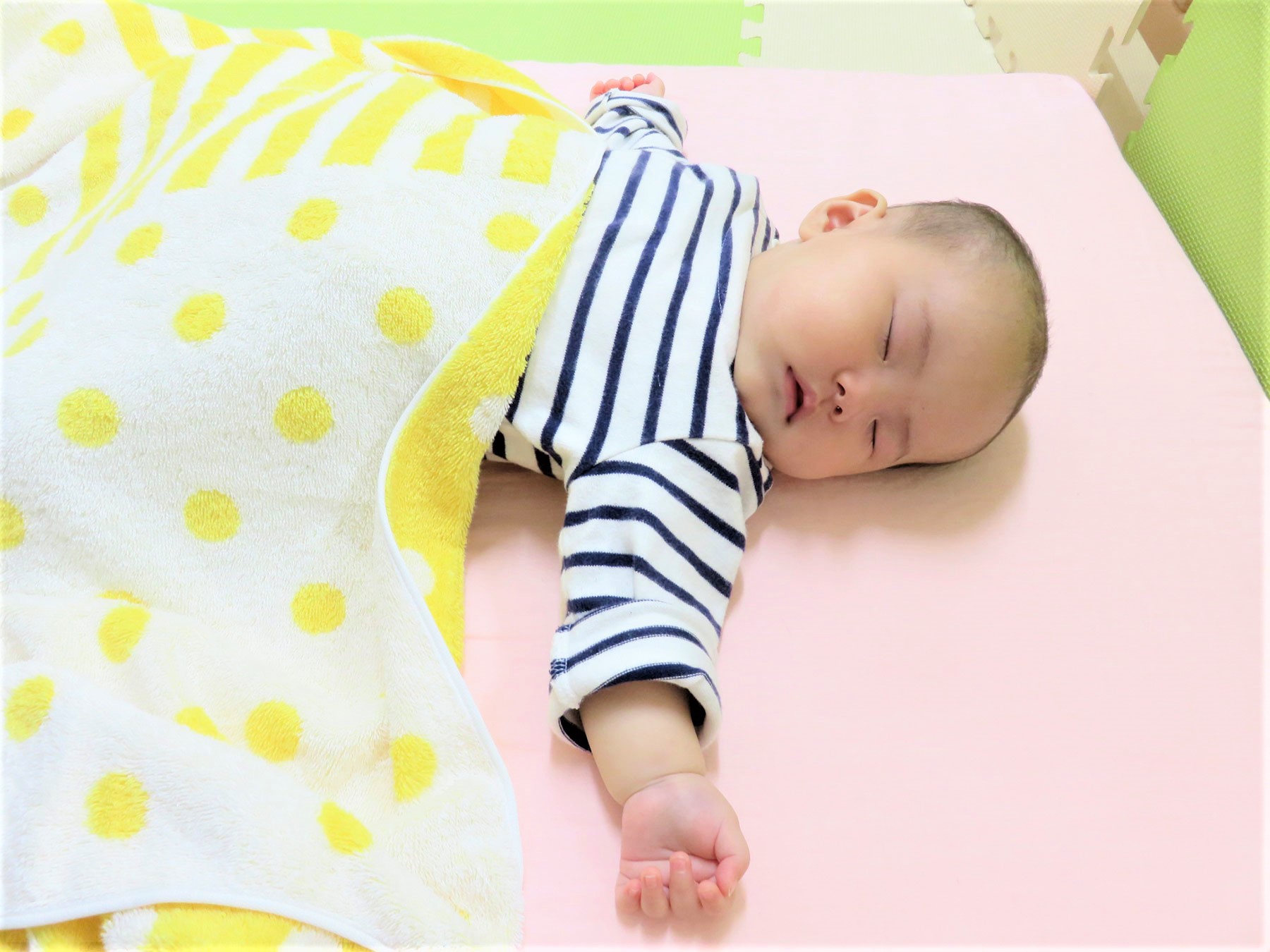 産前産後ヘルパー　子育て支援ヘルパー